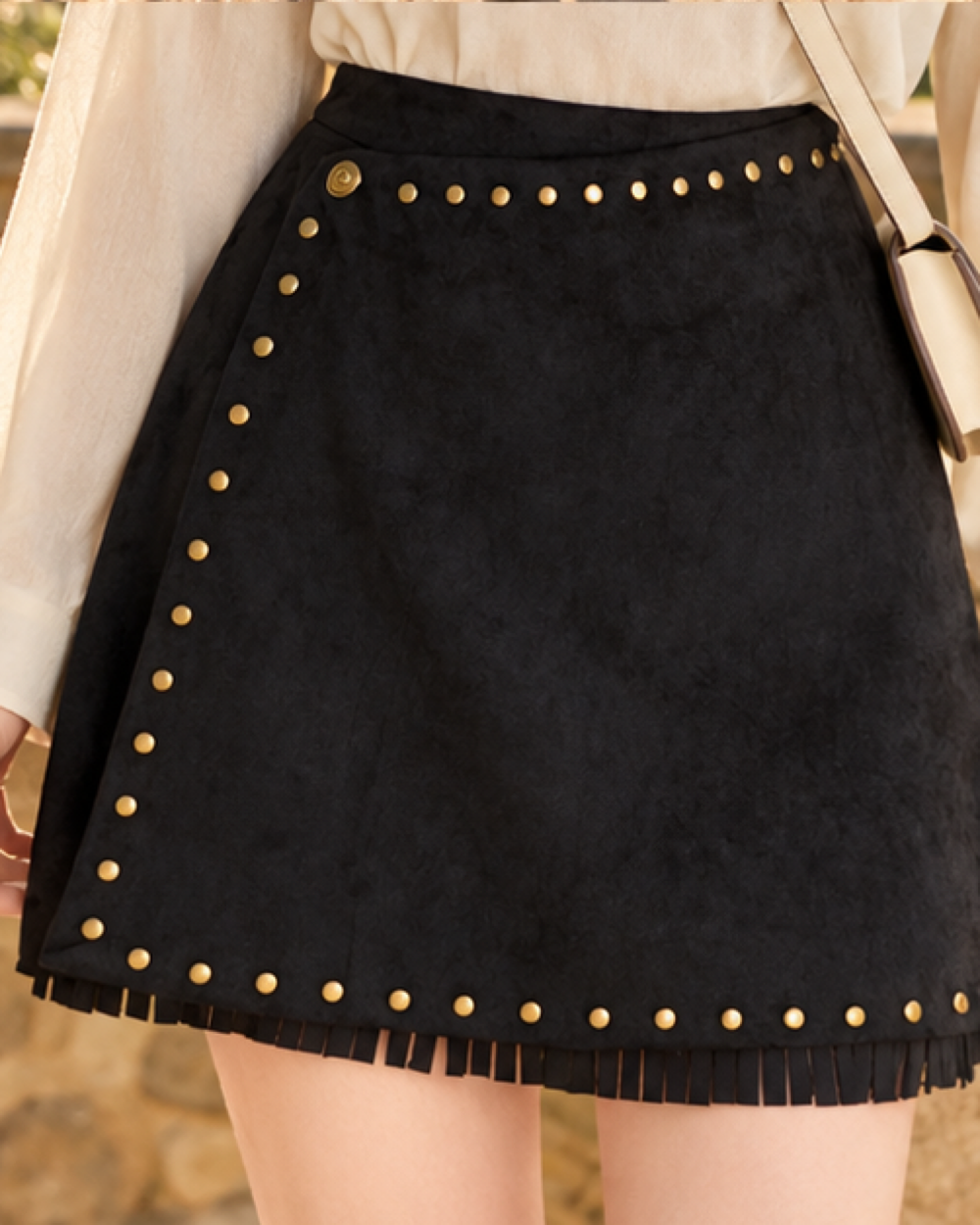High Waisted Boho Skirt - Black variant, close-up of fabric and garment details